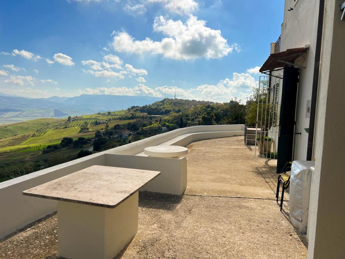 Belvedere Santa Margherita di Belice Exterior foto